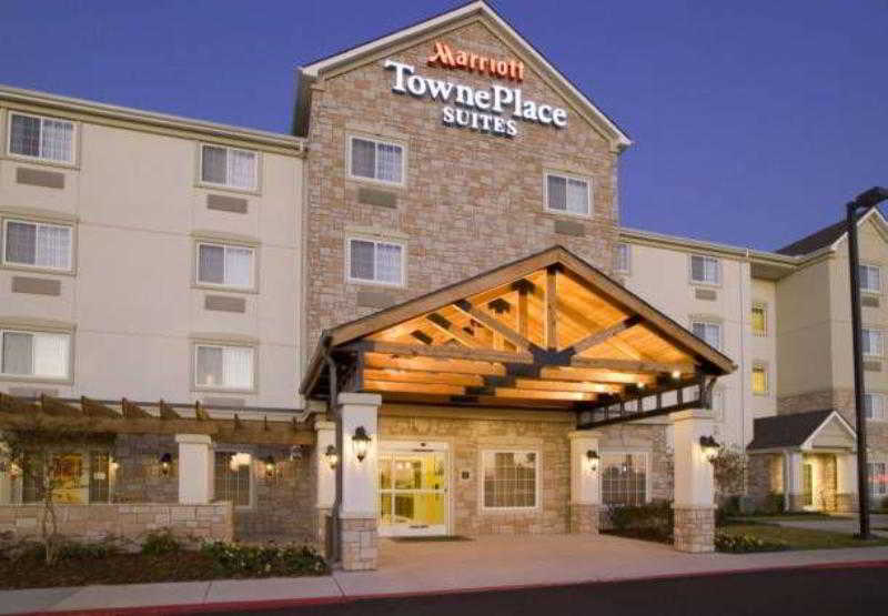 Towneplace Suites By Marriott Техаркана Экстерьер фото